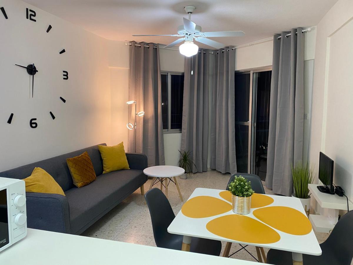 Diamond Apartment With Stunning Sea View Пафос Экстерьер фото